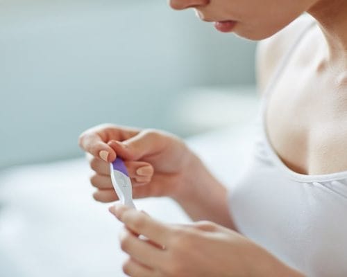 Hamilelik Kaç Günde Belli Olur? Gebelik Belirtileri Ne Zaman Başlar?