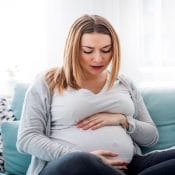 Hamilelikte Kahverengi Akıntı Neden Olur? Tehlikeli Midir?