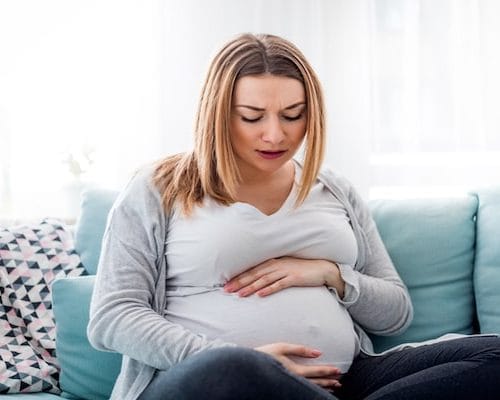 Hamilelikte Kahverengi Akıntı Neden Olur? Tehlikeli Midir?